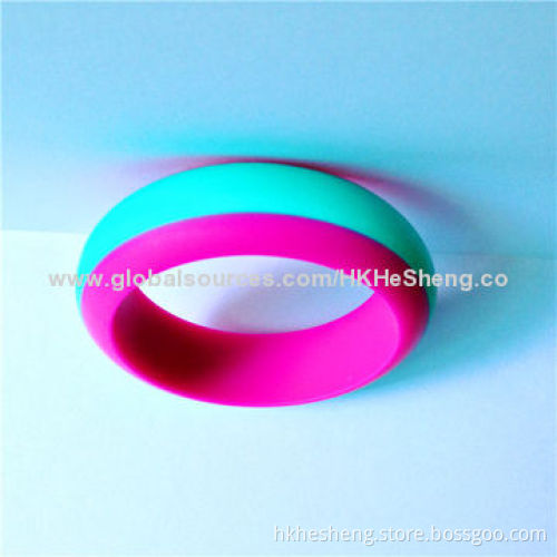 2014 Hot Sale Chaming Silicone Bracelets, Food-grade and BPA-free